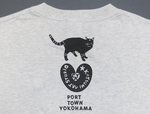 【猫柄】カツミアート（松下カツミ）T-シャツ：ニッキー（イラスト部分・背中側）